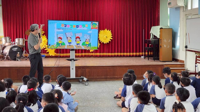 LINE_ALBUM_20250901友善校園宣導_250911_13.jpg