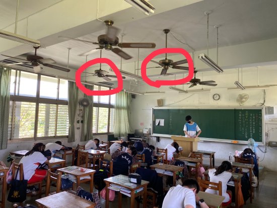 104班教室吊扇