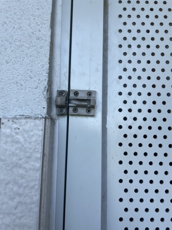 801掃具間鎖頭毀損