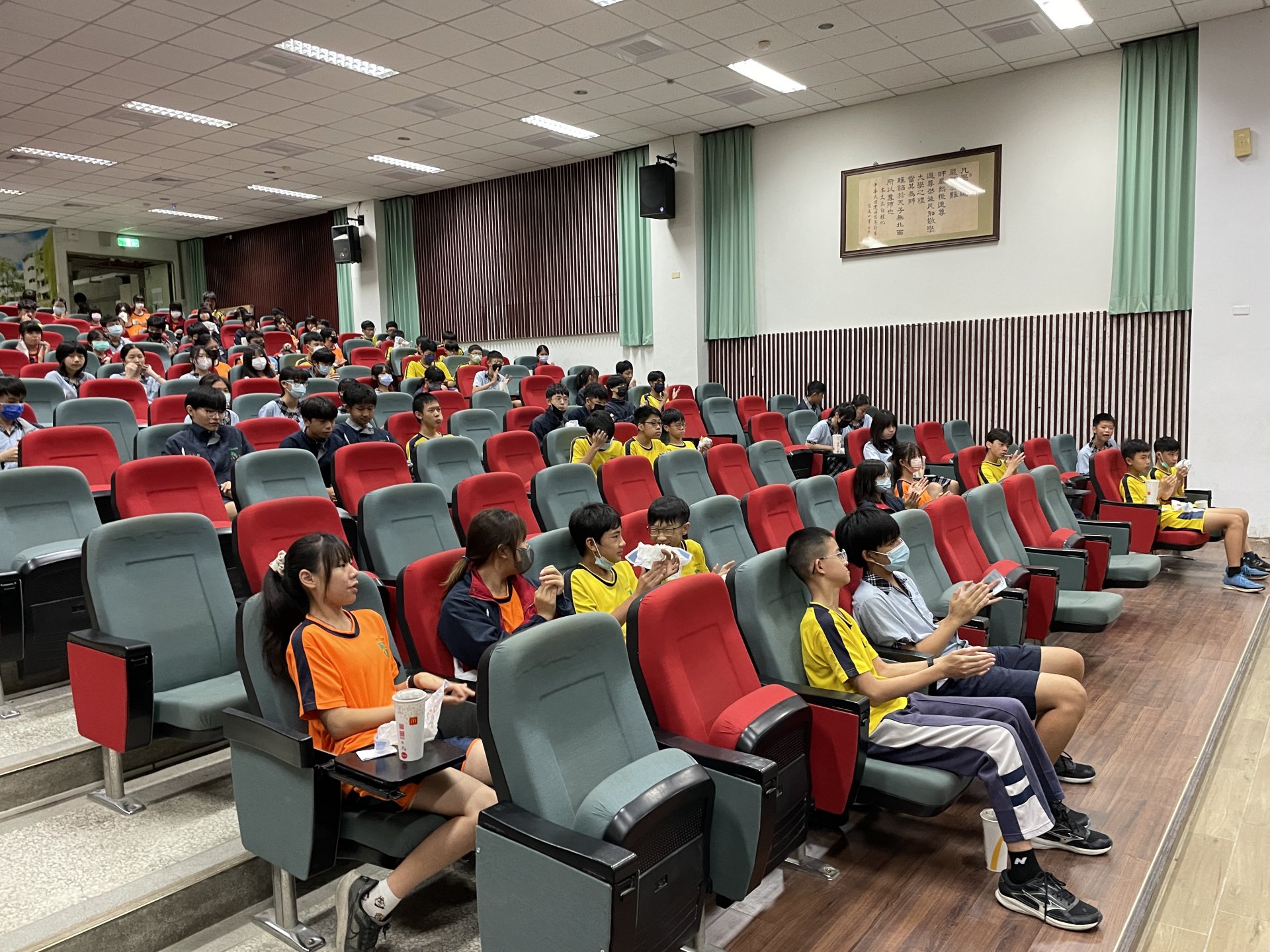 1130606-06.JPG