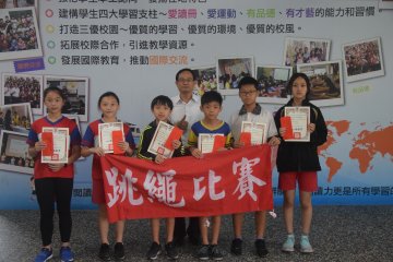 高年級跳繩.JPG