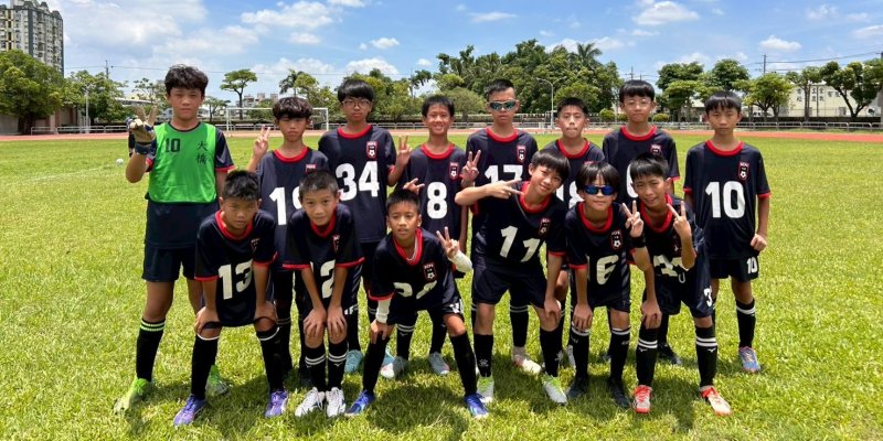 狂賀！本校足球隊參加「臺南市114年中小學足球對抗賽」，榮獲高年級組第五名！
