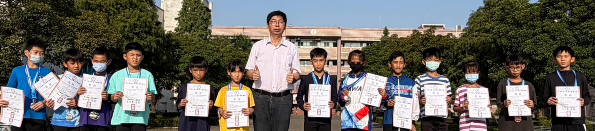 溜冰隊在有氧盃全國賽榮獲佳績！