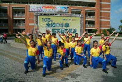 客家合唱團2.jpg