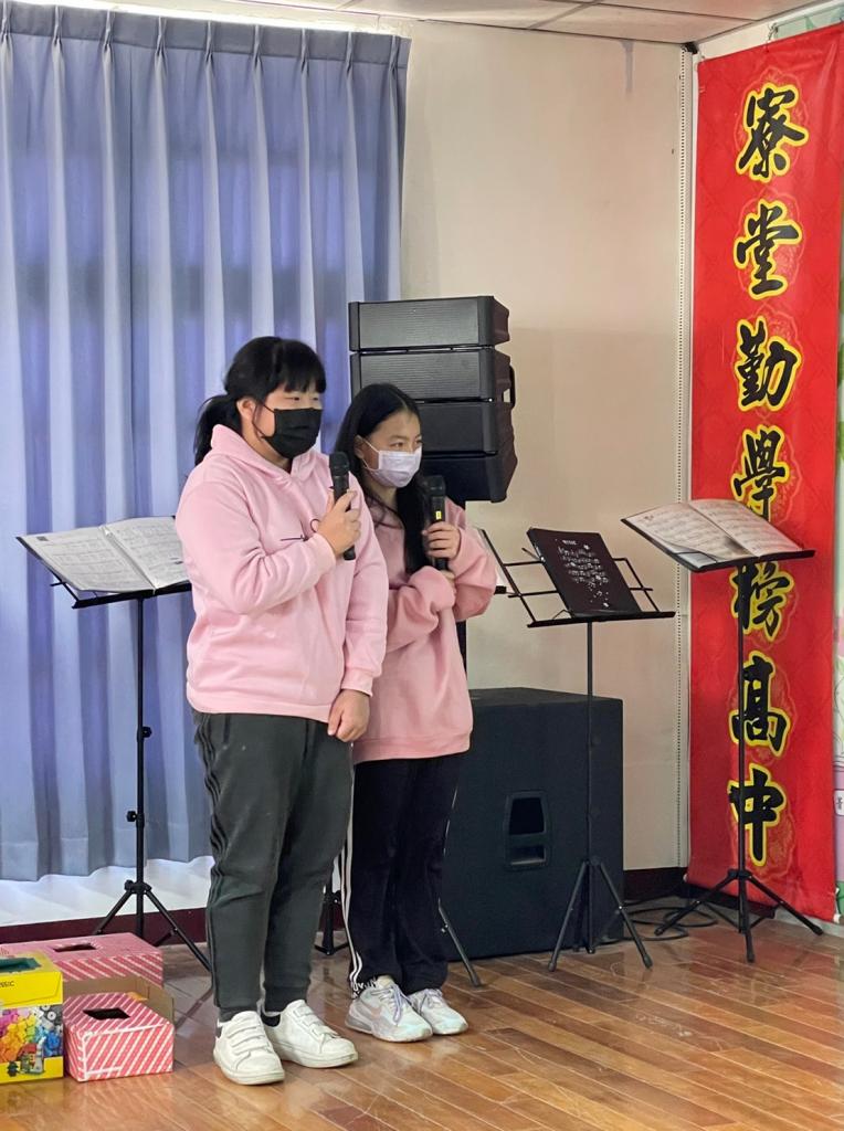 https://schoolweb.tn.edu.tw/~jljhs_web/uploads/tadgallery/2023_01_04/543_LINE_ALBUM_111-1期末成果發表暨歲末聯歡會_221223_8_0.jpg 