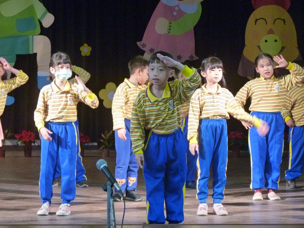 https://schoolweb.tn.edu.tw/~jyes_old/uploads/tadgallery/2019_12_30/318_P1390741.JPG 