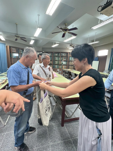 LINE_ALBUM_2025.09.18南寧初中第一二三屆校友回母校敘舊_250919_154.jpg