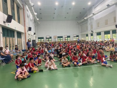 LINE_ALBUM_20240923低年級教師節活動_241004_55.jpg