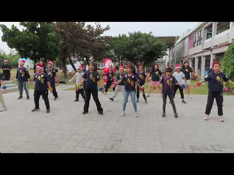 image of 聖賢國小114年聖誕表演 - 中高年級舞蹈《This little light of mine》