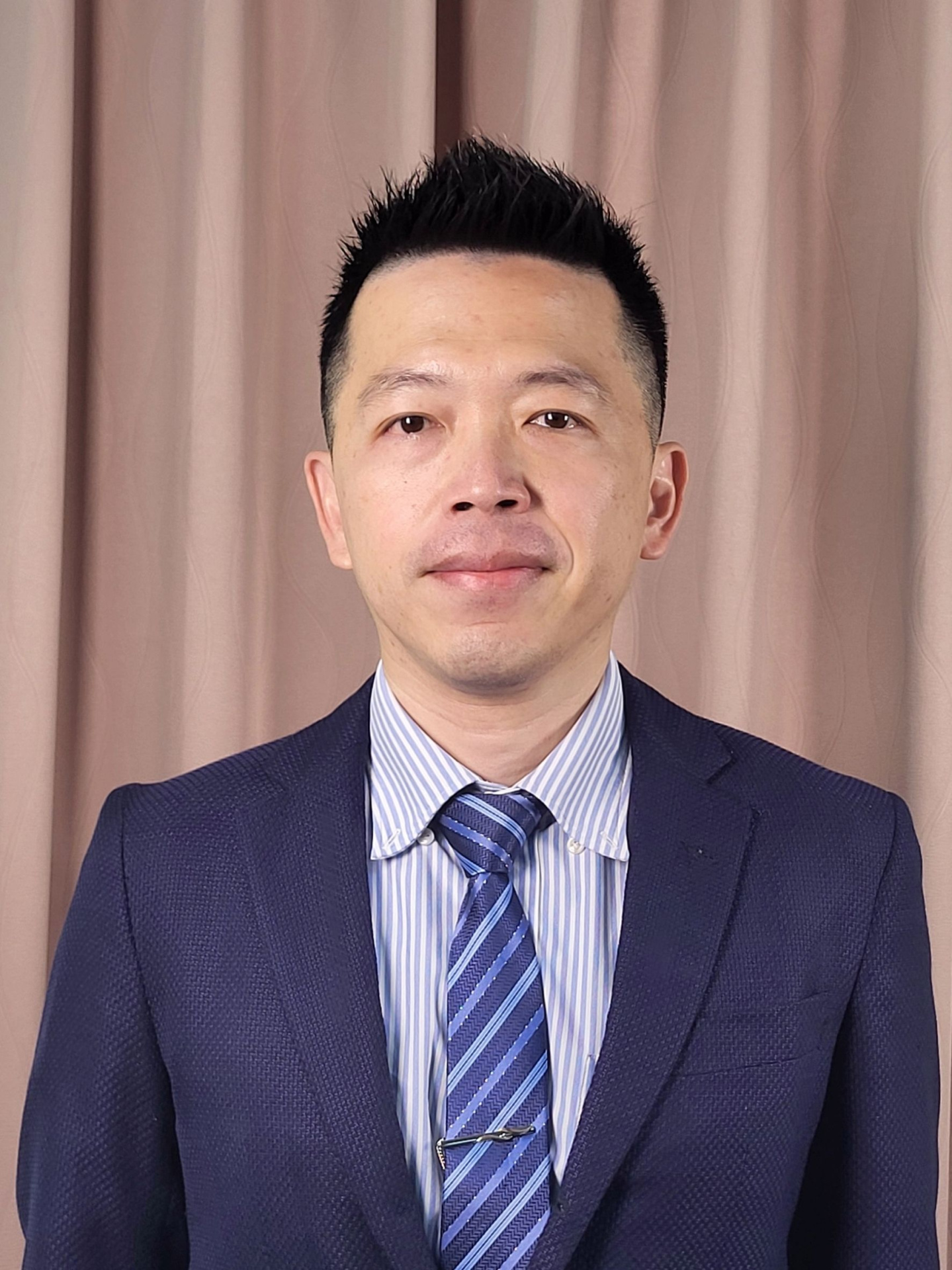 曾鼎育
