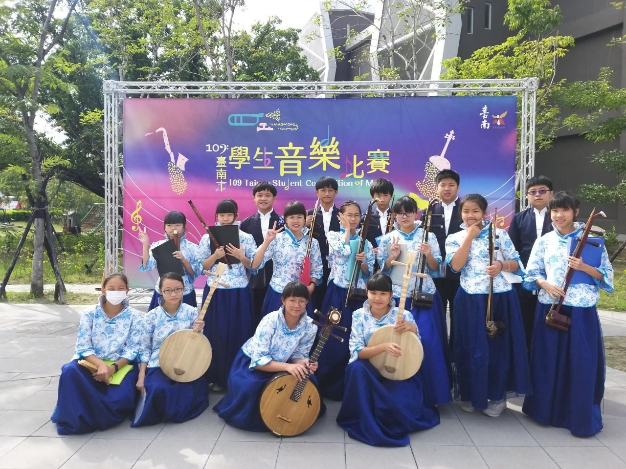 109.12.09絲竹樂比賽_201217_8.jpg