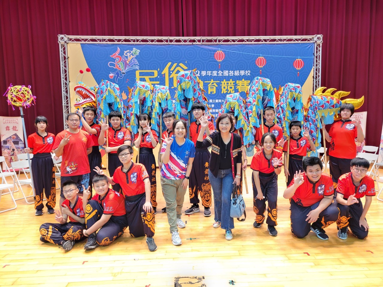 LINE_ALBUM_112學年度全國各級學校民俗體育競賽（吳鳳科技大學）_231127_40.jpg