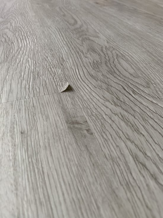 地板貼翹起