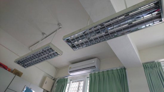 學務處電燈