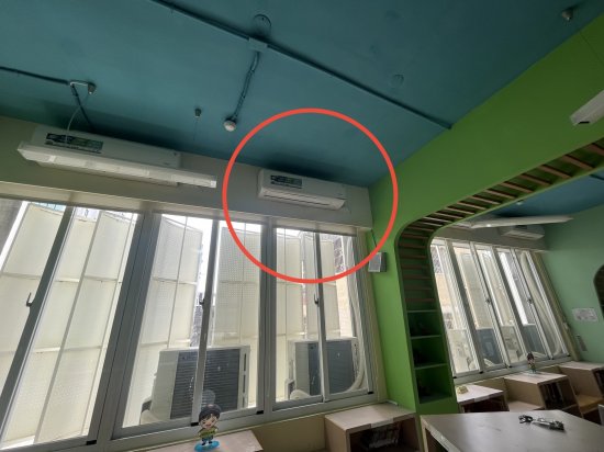圖書館新冷氣漏水