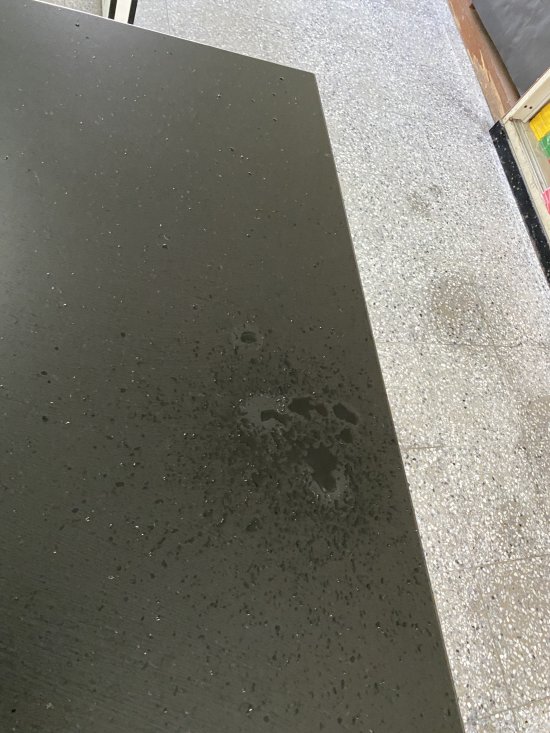 e化自然教室天花板漏水和須更換門鎖
