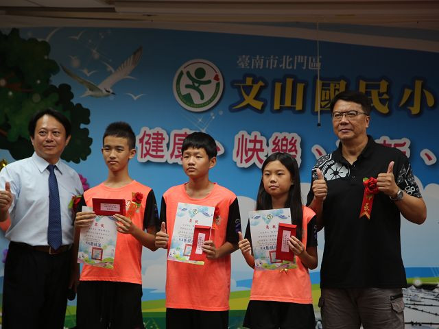 1150617098.jpg