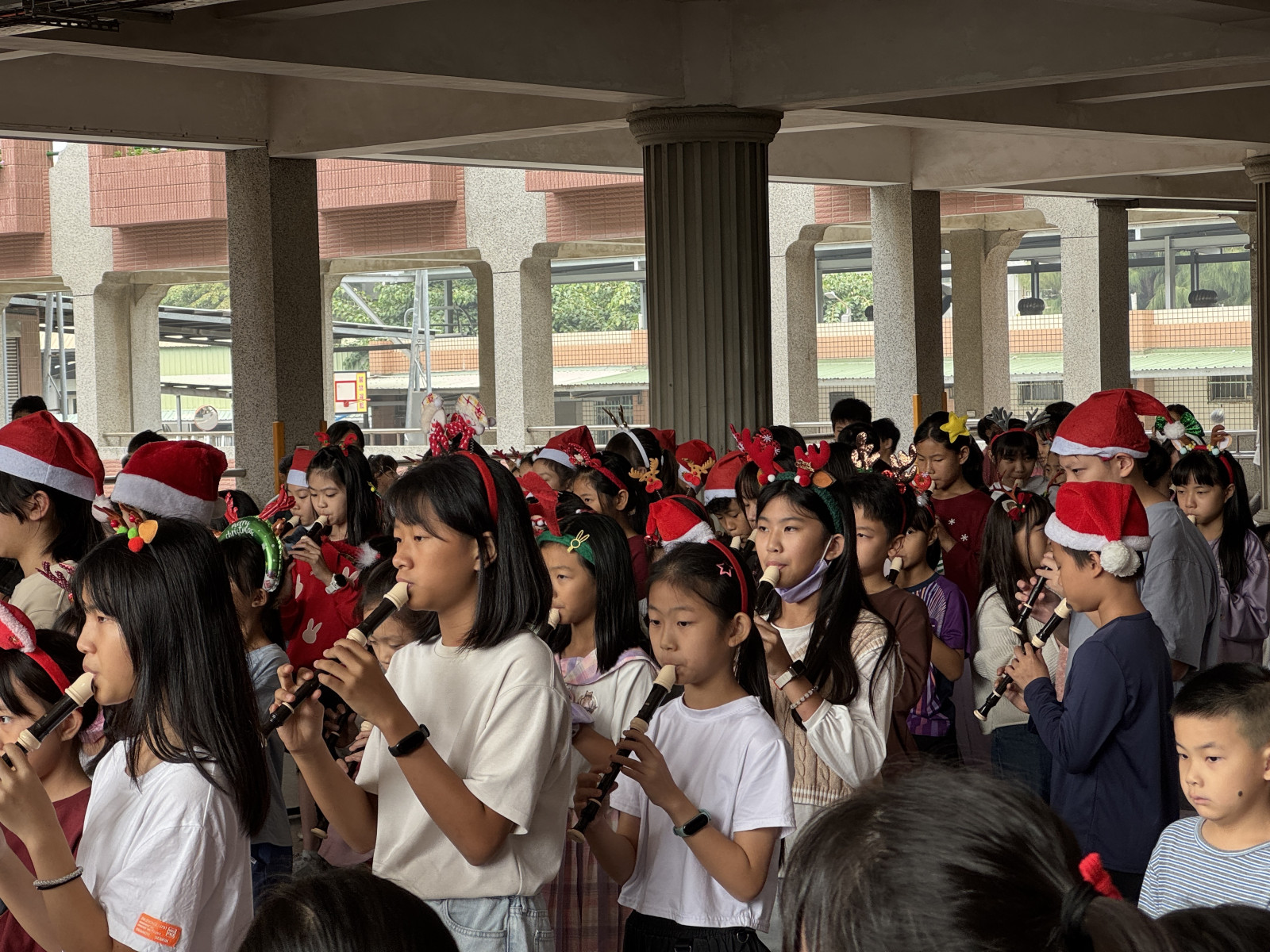 https://schoolweb.tn.edu.tw/~ykes_test/uploads/tadgallery/2026_01_02/3434_S__7700518_0.jpg 