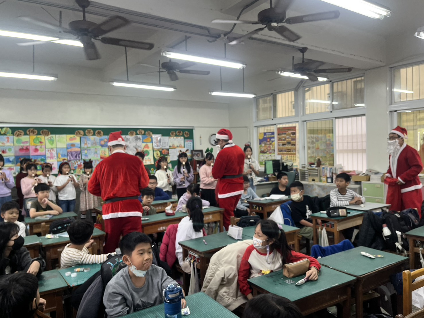 https://schoolweb.tn.edu.tw/~ykes_test/uploads/tadgallery/2026_01_02/3440_S__55132255_0.jpg 