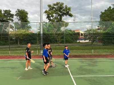 LINE_ALBUM_2025.01.22馬來西亞🇲🇾第二天粉紅清真寺_250127_1.jpg